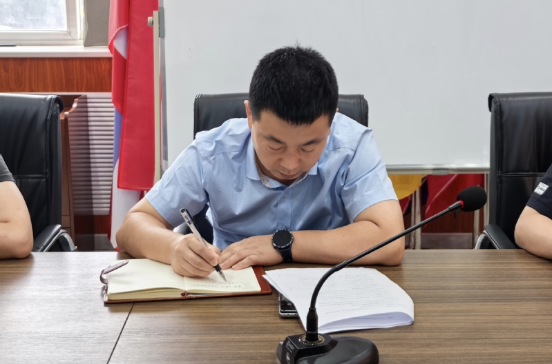铁道装备运维学院党总支召开树立和践行正确政绩观学习教育总结大会